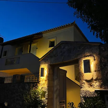Apartment Vivi's Spetses Town